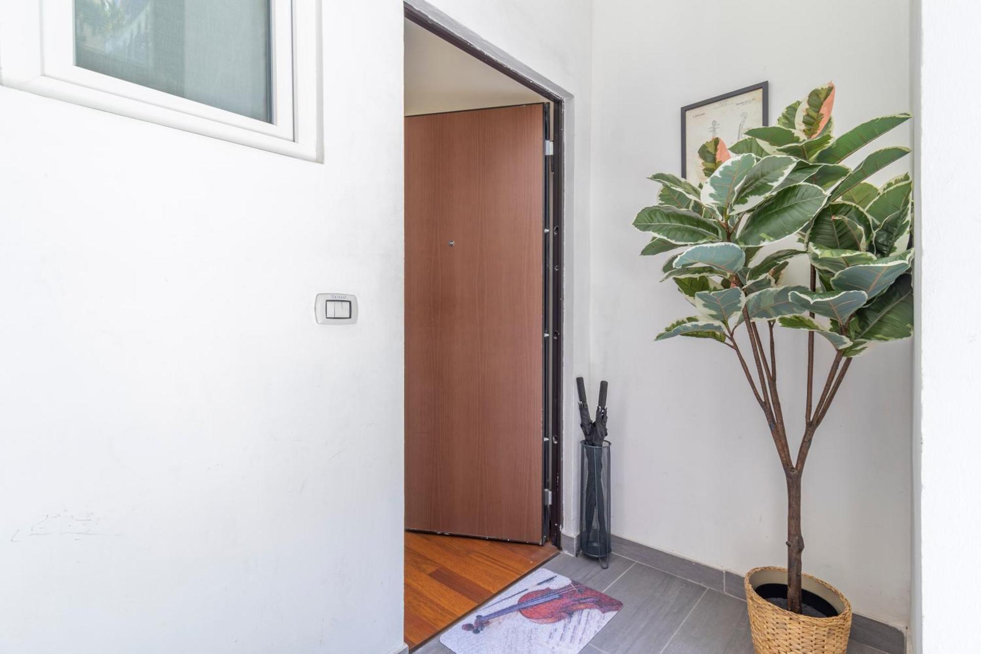 Stradivarius House - Carozzi Apartments มิลาน ภายนอก รูปภาพ
