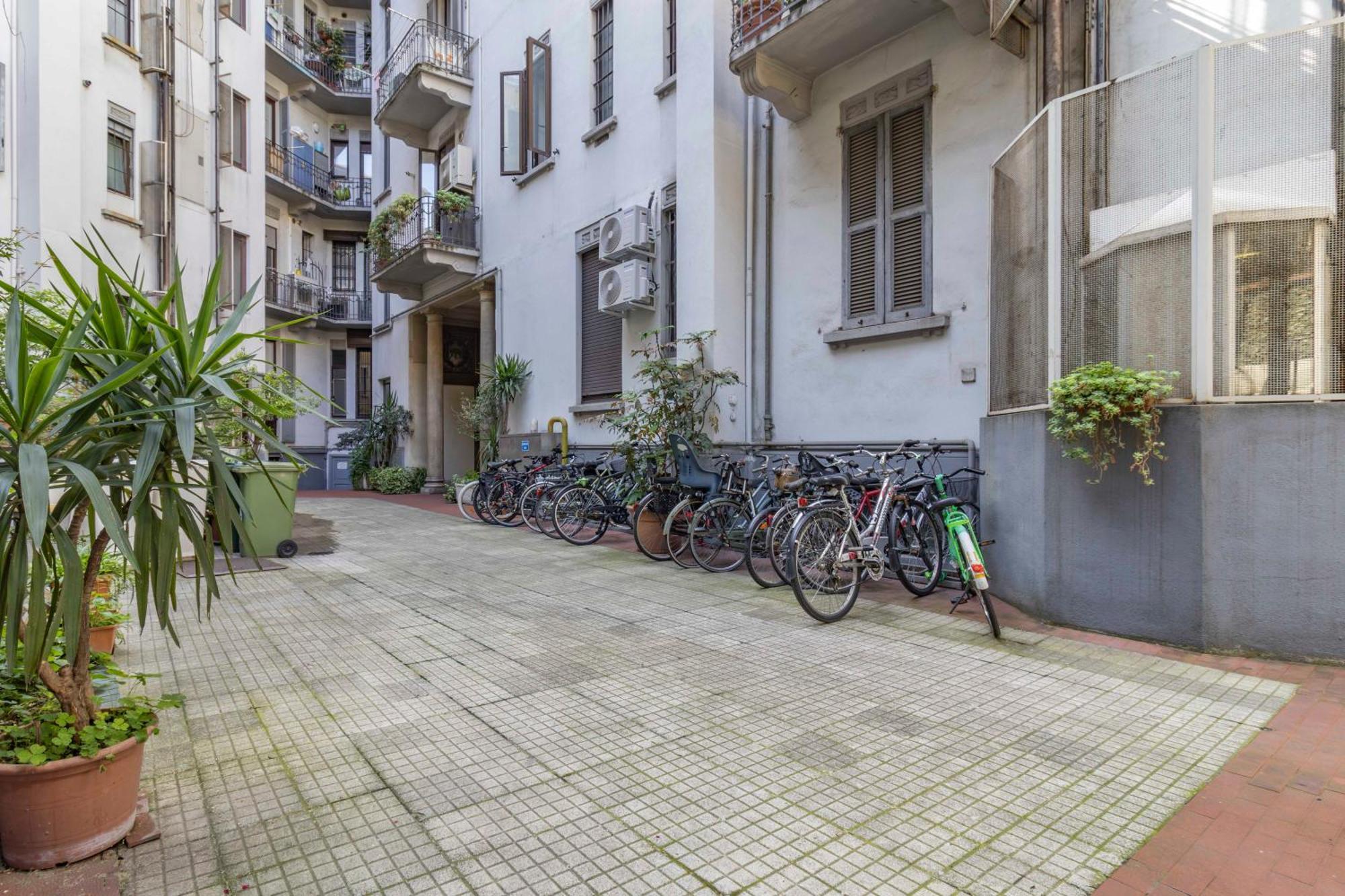 Stradivarius House - Carozzi Apartments มิลาน ภายนอก รูปภาพ